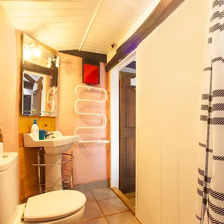 Traditional In Ribeira Sacra With Garden Castillon (Galicia)